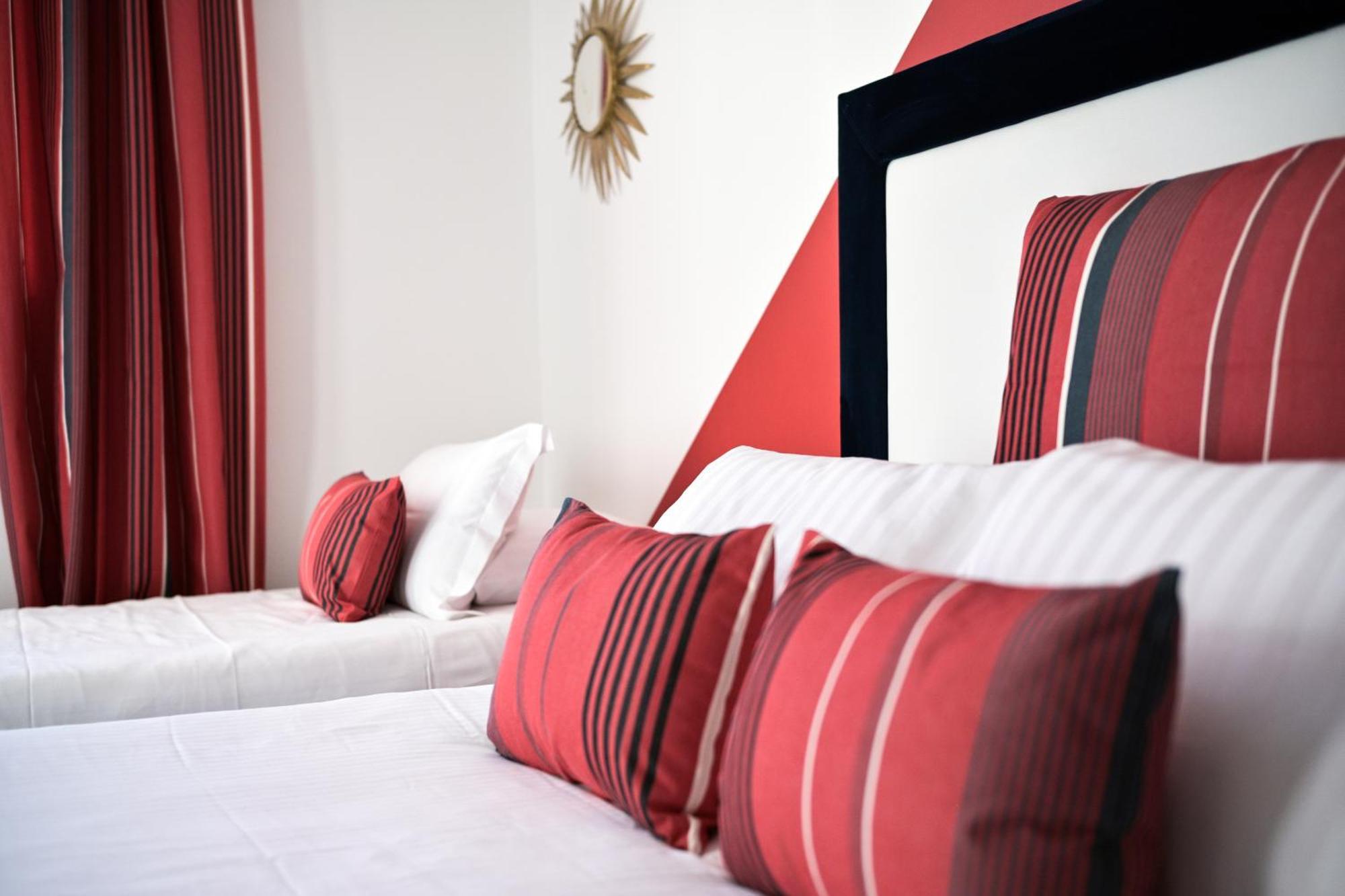 Hotel Espadon Bleu