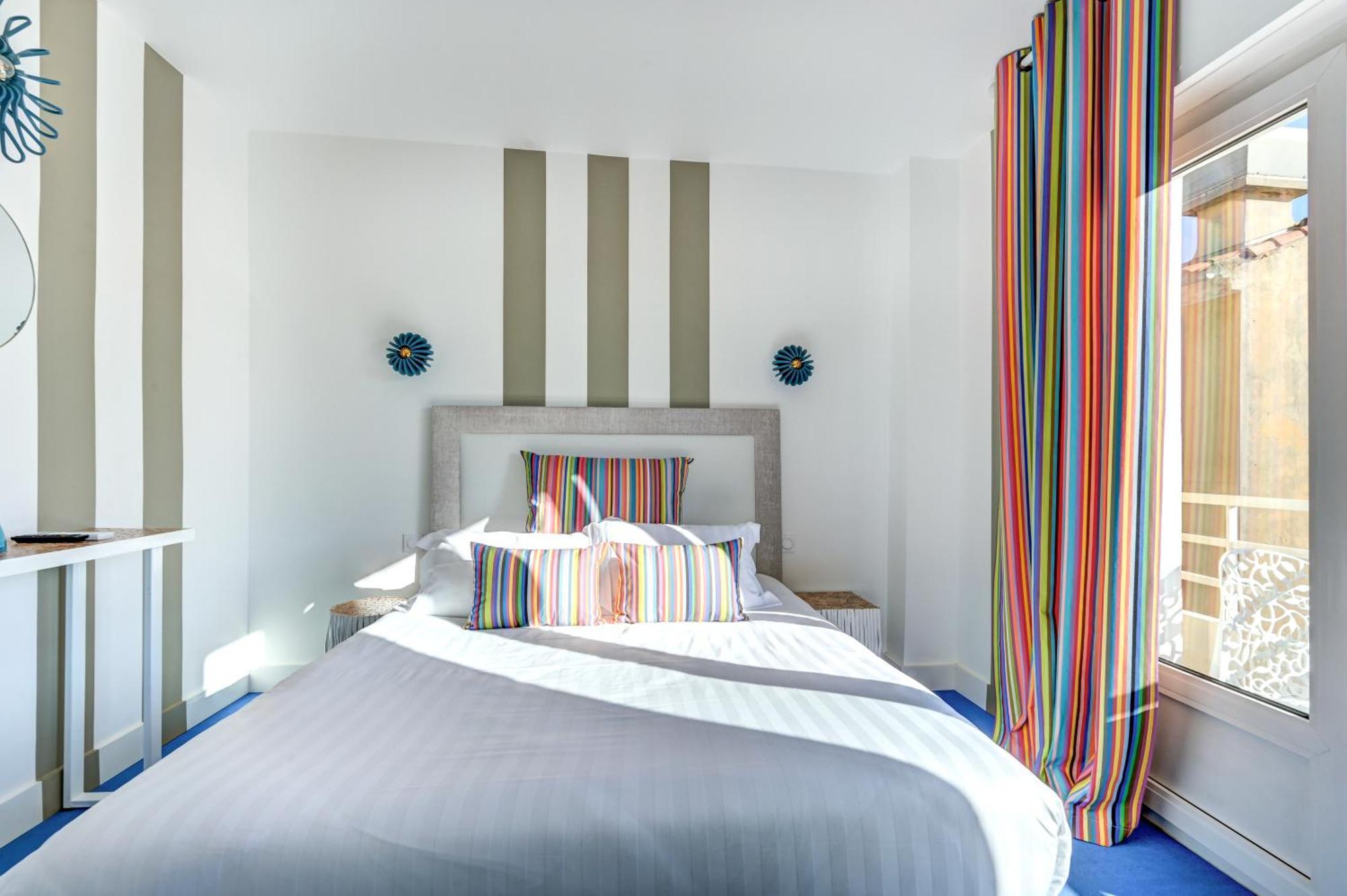 Espadon Bleu Hotel