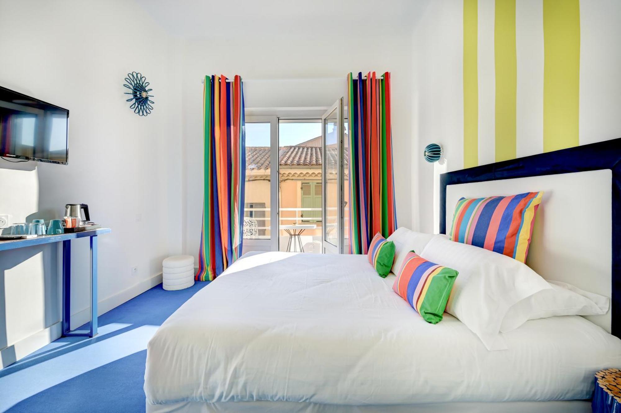 Espadon Bleu Hotel