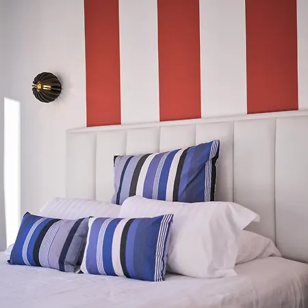 Hotel Espadon Bleu Le Lavandou Buitenkant foto