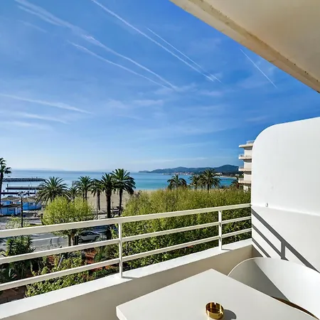 Hotel Espadon Bleu Le Lavandou Buitenkant foto