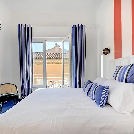 Hotel Espadon Bleu Le Lavandou Buitenkant foto