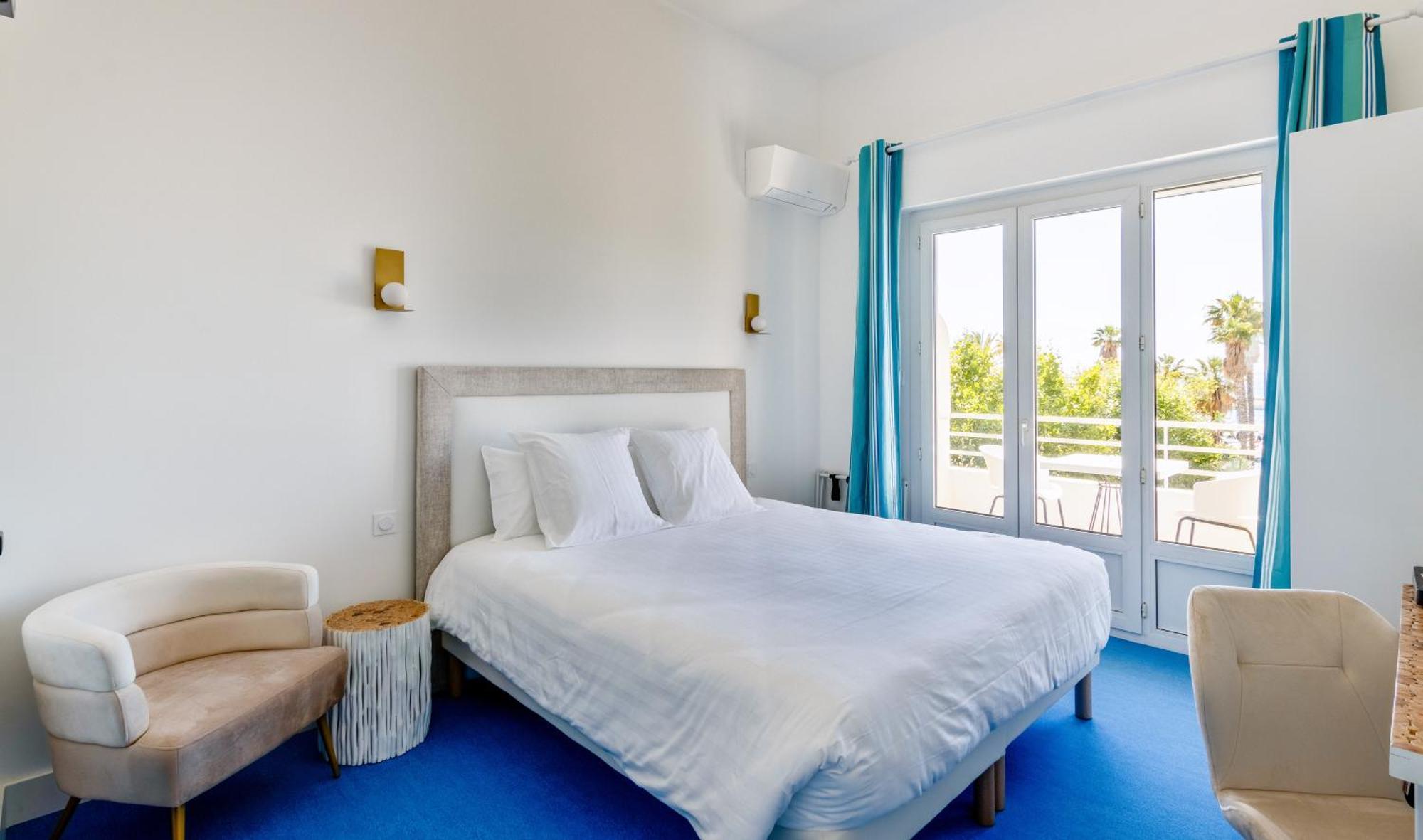 Espadon Bleu Hotel